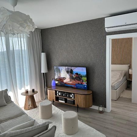Wave Resort & Spa Magic Apartaments With Sea View เมียนซิดดรอแย ภายนอก รูปภาพ